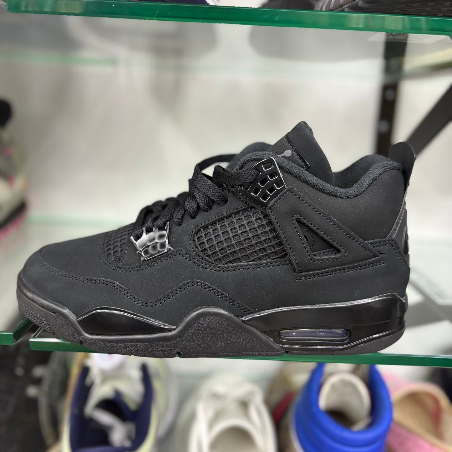 Jordan 4 Black cat 2025