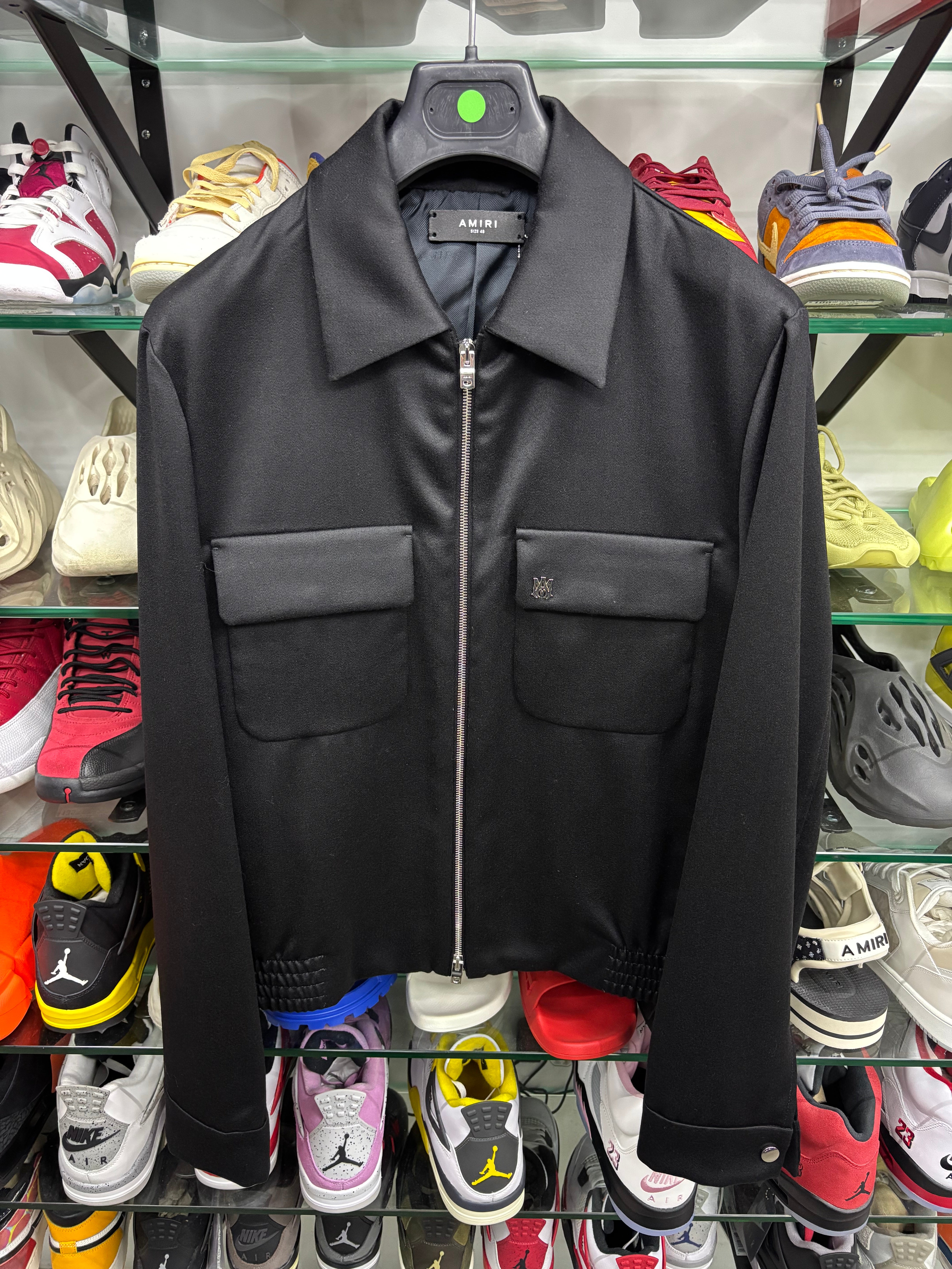 AMIRI ブラックセットアップ AMIRI☆ロゴ フーディー/スウェットパンツセットアップ (AMIRI