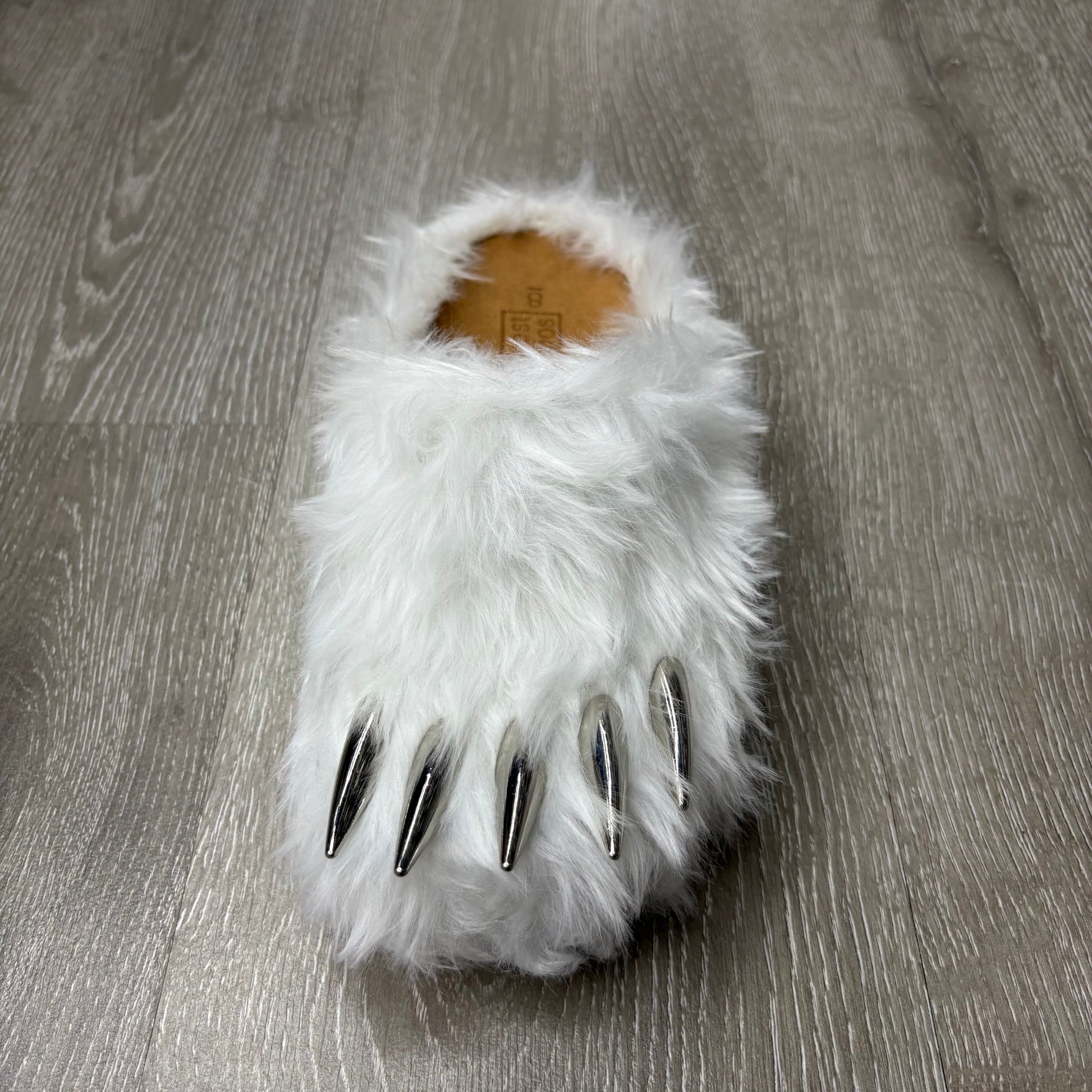 Bravest Studio Bear Claw White – Solexecutive Miami